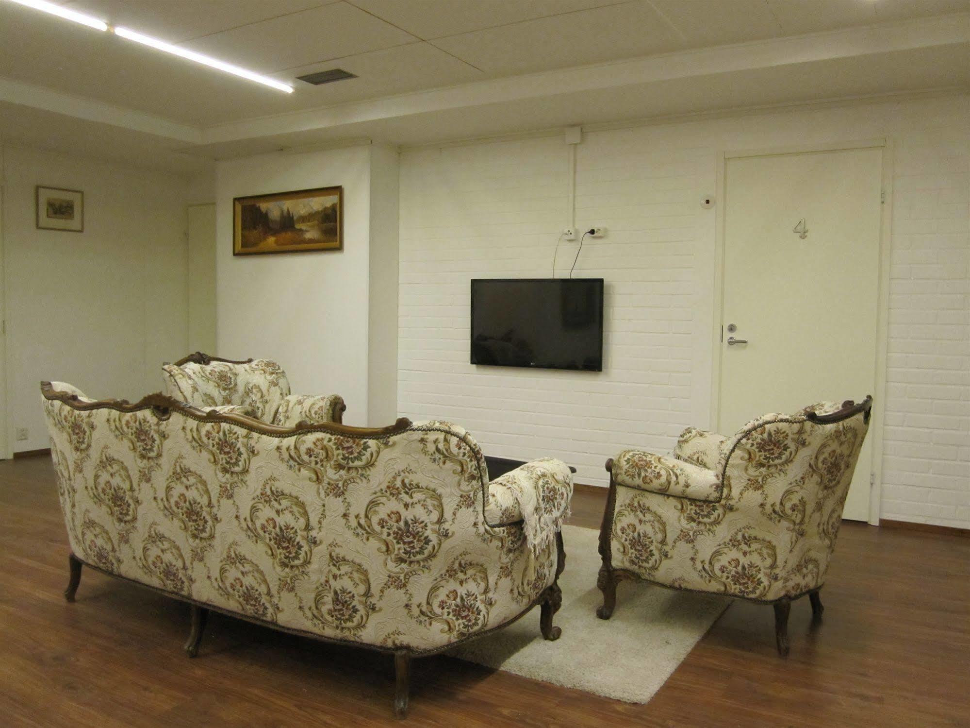 Finn Rooms Tampere Ngoại thất bức ảnh